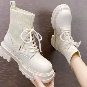 new autumn and winter single boots are trendy with small thick soles to show hei